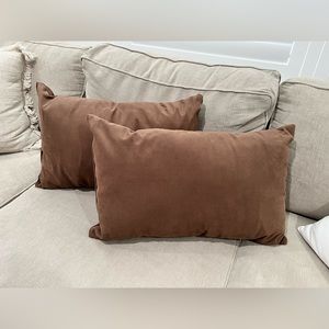 Throw Pillows